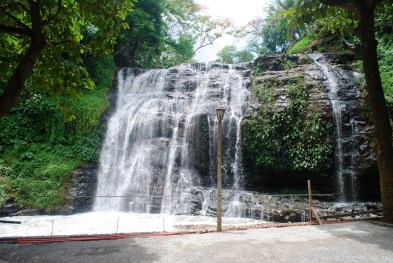 Hinulugang-Taktak-Falls-3